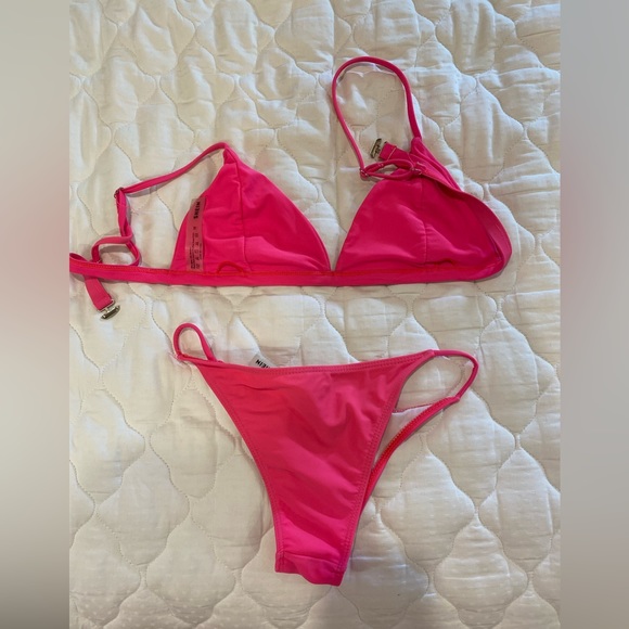 Hot pink Shien Bikini - Picture 5 of 8